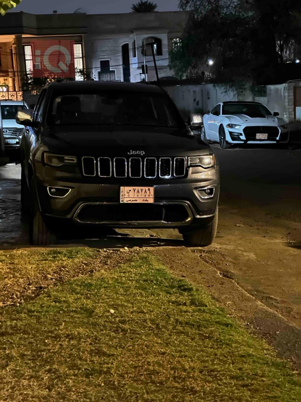 جیپ گراند شیرۆکی